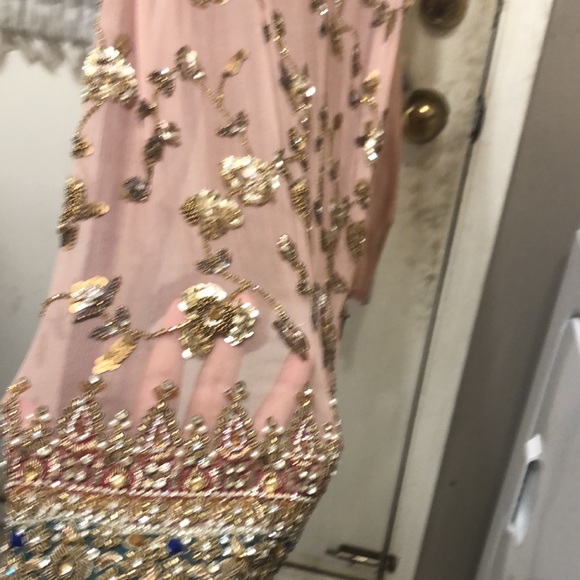 Pakistani (kurta )Chiffon suit 3 piece suit, tea pink - Picture 9 of 11